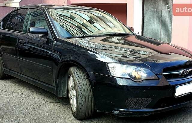 Чорний Субару Легасі, об'ємом двигуна 2 л та пробігом 106 тис. км за 5200 $, фото 1 на Automoto.ua