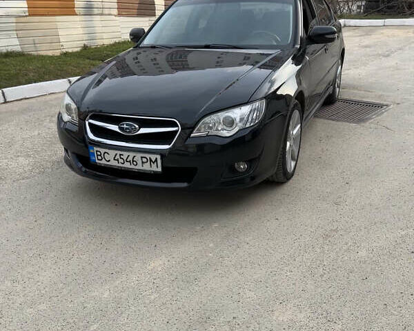 Чорний Субару Легасі, об'ємом двигуна 2 л та пробігом 276 тис. км за 4700 $, фото 1 на Automoto.ua