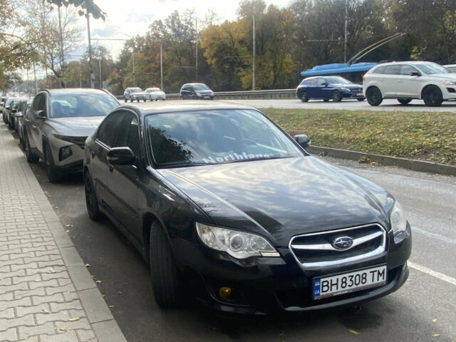 Чорний Субару Легасі, об'ємом двигуна 1.99 л та пробігом 171 тис. км за 5000 $, фото 1 на Automoto.ua