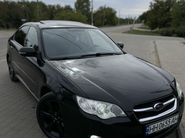 Чорний Субару Легасі, об'ємом двигуна 2 л та пробігом 297 тис. км за 5500 $, фото 1 на Automoto.ua