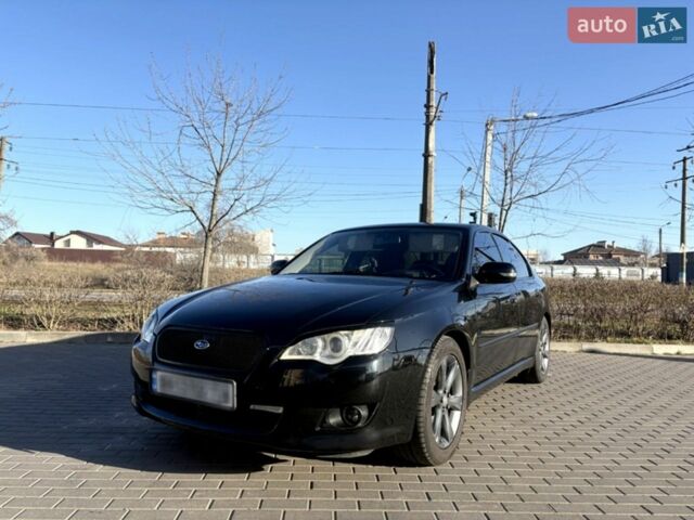 Чорний Субару Легасі, об'ємом двигуна 2 л та пробігом 127 тис. км за 7300 $, фото 1 на Automoto.ua