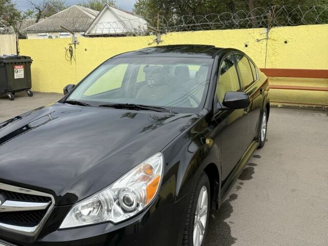 Черный Субару Легаси, объемом двигателя 2.5 л и пробегом 198 тыс. км за 6900 $, фото 1 на Automoto.ua