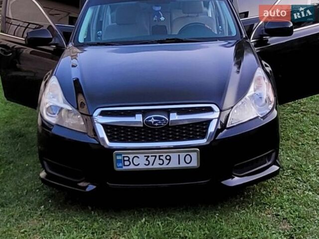 Чорний Субару Легасі, об'ємом двигуна 2.46 л та пробігом 283 тис. км за 9000 $, фото 1 на Automoto.ua
