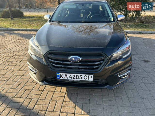 Чорний Субару Легасі, об'ємом двигуна 2.46 л та пробігом 188 тис. км за 16800 $, фото 1 на Automoto.ua