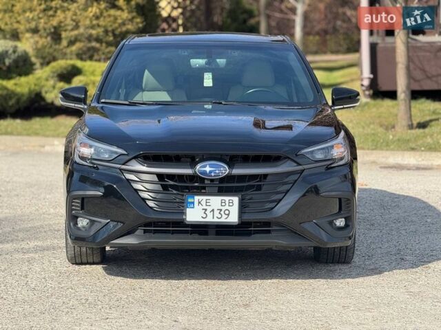 Чорний Субару Легасі, об'ємом двигуна 2.38 л та пробігом 120 тис. км за 19500 $, фото 1 на Automoto.ua
