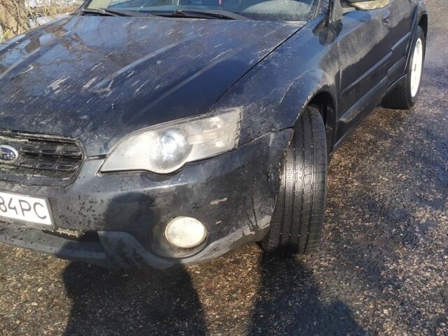 Черный Субару Легаси, объемом двигателя 2.5 л и пробегом 358 тыс. км за 4000 $, фото 1 на Automoto.ua