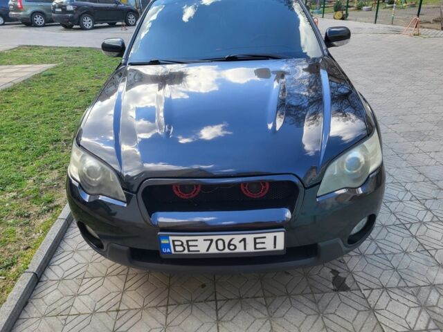 Чорний Субару Легасі, об'ємом двигуна 3 л та пробігом 304 тис. км за 5603 $, фото 1 на Automoto.ua