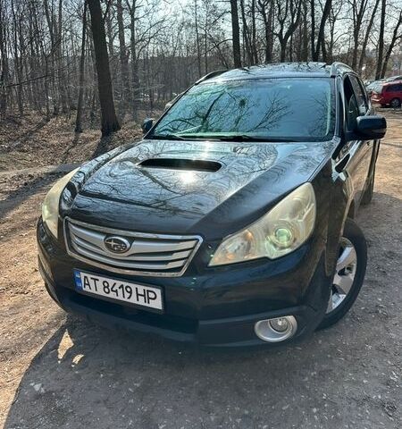 Черный Субару Легаси, объемом двигателя 2 л и пробегом 271 тыс. км за 6150 $, фото 1 на Automoto.ua