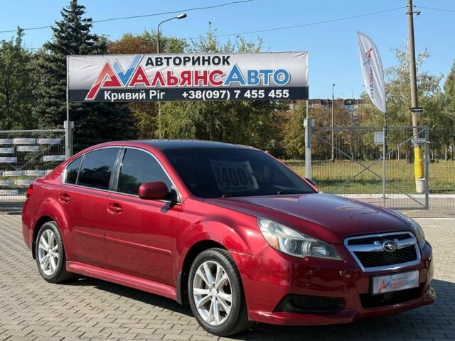 Красный Субару Легаси, объемом двигателя 2.5 л и пробегом 215 тыс. км за 8419 $, фото 1 на Automoto.ua
