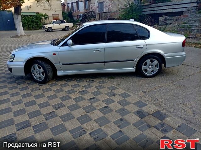 Субару Легаси, объемом двигателя 2 л и пробегом 285 тыс. км за 3900 $, фото 1 на Automoto.ua