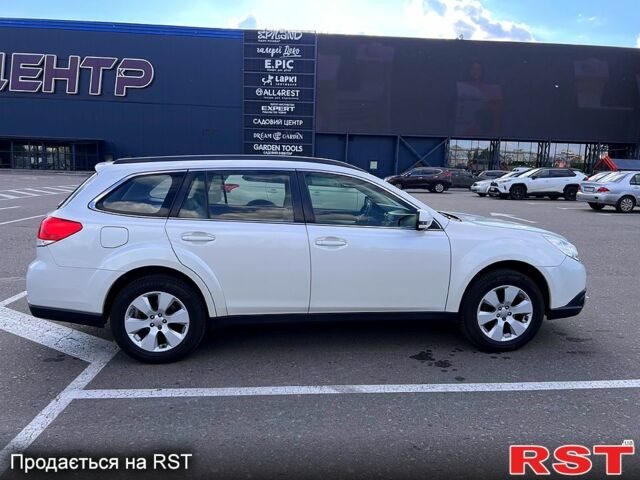 Субару Легаси, объемом двигателя 2.5 л и пробегом 197 тыс. км за 9900 $, фото 1 на Automoto.ua