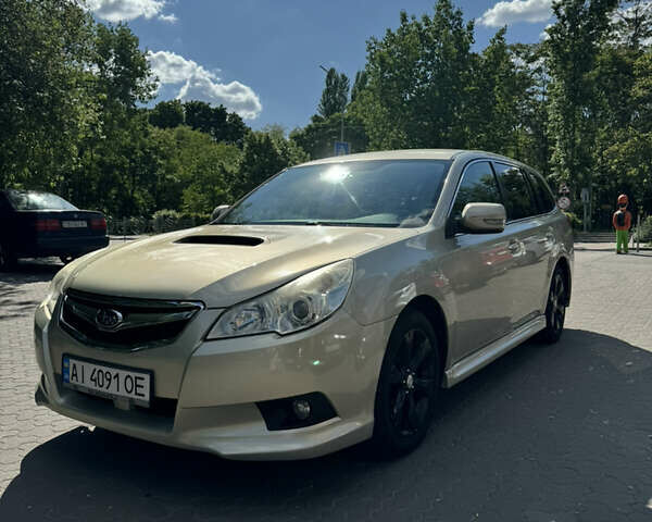 Субару Легаси, объемом двигателя 2 л и пробегом 235 тыс. км за 7500 $, фото 1 на Automoto.ua