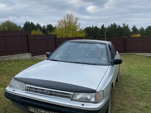 Сірий Субару Легасі, об'ємом двигуна 1.8 л та пробігом 300 тис. км за 1000 $, фото 1 на Automoto.ua