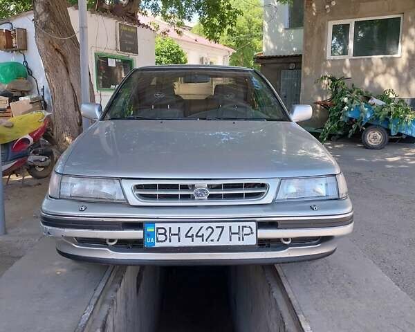 Сірий Субару Легасі, об'ємом двигуна 2 л та пробігом 340 тис. км за 2700 $, фото 1 на Automoto.ua
