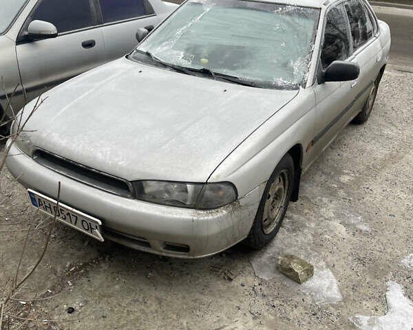Сірий Субару Легасі, об'ємом двигуна 2 л та пробігом 200 тис. км за 2500 $, фото 1 на Automoto.ua