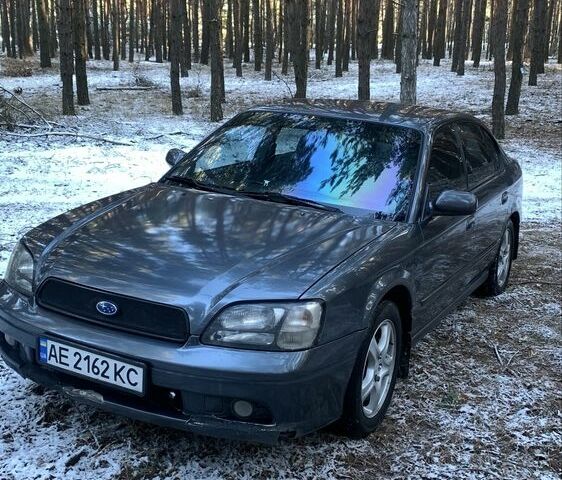 Сірий Субару Легасі, об'ємом двигуна 2 л та пробігом 270 тис. км за 3600 $, фото 1 на Automoto.ua