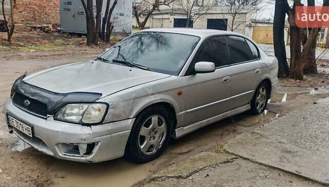 Серый Субару Легаси, объемом двигателя 2 л и пробегом 335 тыс. км за 2000 $, фото 1 на Automoto.ua
