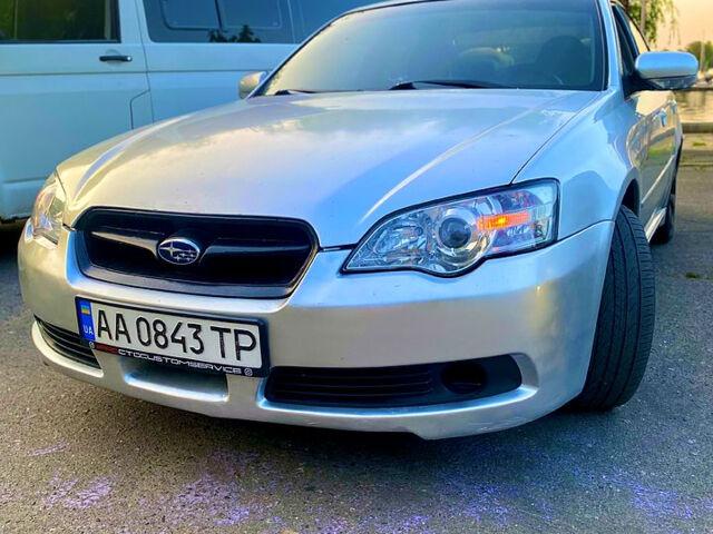 Серый Субару Легаси, объемом двигателя 3 л и пробегом 0 тыс. км за 4600 $, фото 1 на Automoto.ua