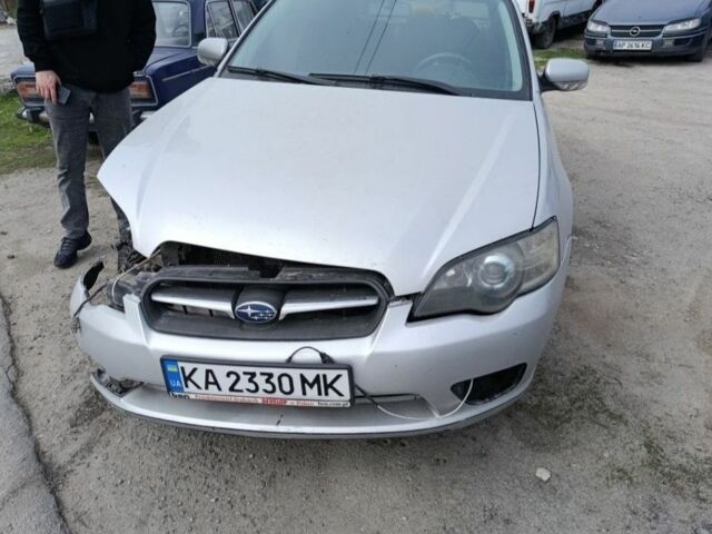 Серый Субару Легаси, объемом двигателя 2 л и пробегом 252 тыс. км за 1380 $, фото 1 на Automoto.ua