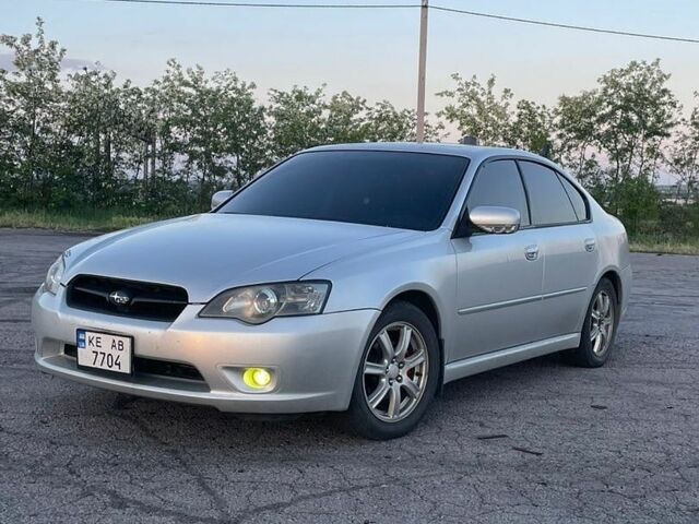 Сірий Субару Легасі, об'ємом двигуна 2 л та пробігом 157 тис. км за 7500 $, фото 1 на Automoto.ua