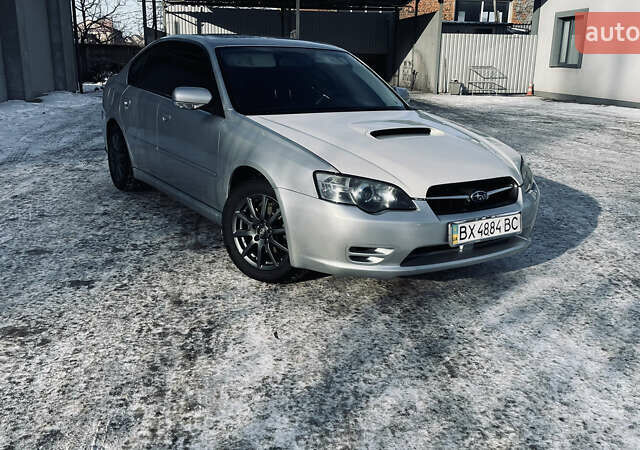 Сірий Субару Легасі, об'ємом двигуна 2 л та пробігом 394 тис. км за 3399 $, фото 1 на Automoto.ua