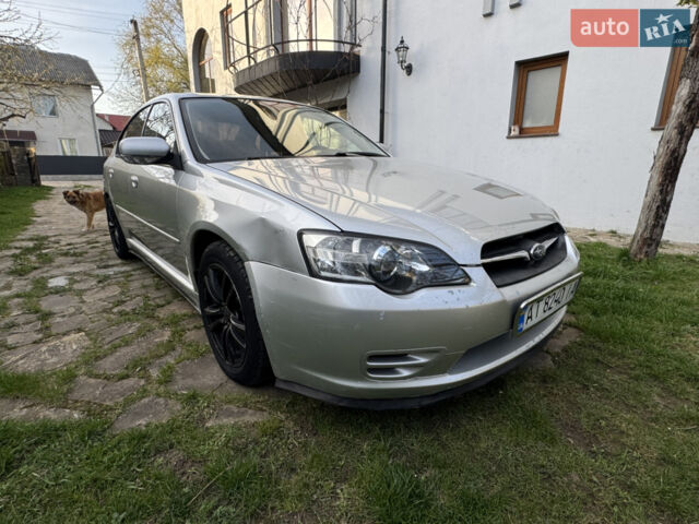 Серый Субару Легаси, объемом двигателя 2 л и пробегом 224 тыс. км за 4200 $, фото 1 на Automoto.ua