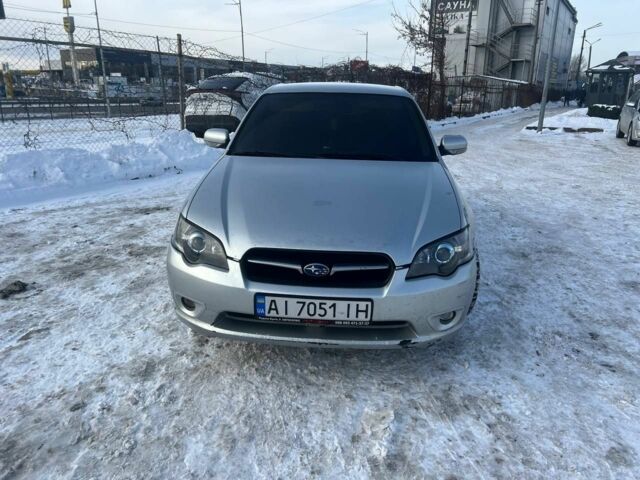 Сірий Субару Легасі, об'ємом двигуна 2 л та пробігом 450 тис. км за 4950 $, фото 1 на Automoto.ua