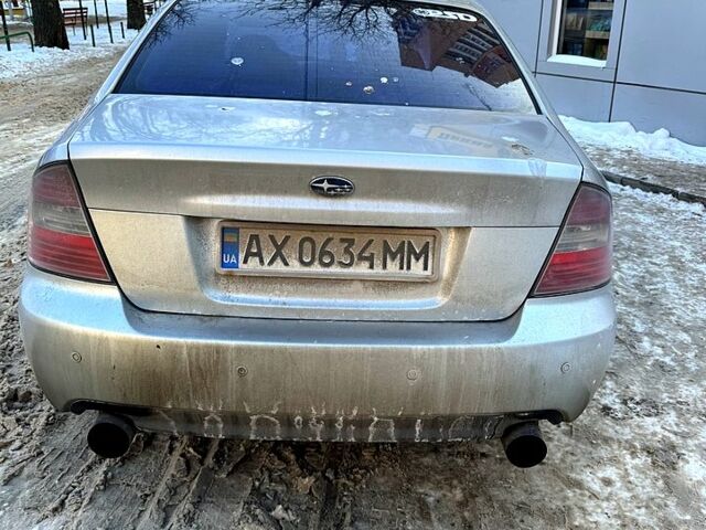 Серый Субару Легаси, объемом двигателя 3 л и пробегом 277 тыс. км за 6200 $, фото 1 на Automoto.ua