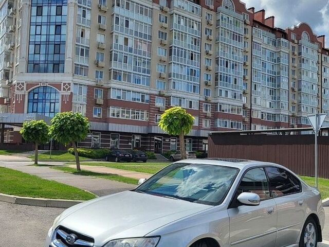 Серый Субару Легаси, объемом двигателя 1.99 л и пробегом 252 тыс. км за 5500 $, фото 1 на Automoto.ua