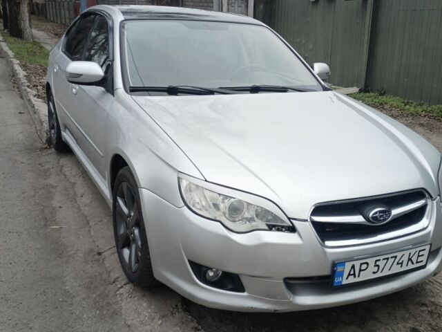 Серый Субару Легаси, объемом двигателя 2 л и пробегом 247 тыс. км за 4600 $, фото 1 на Automoto.ua