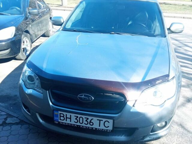 Серый Субару Легаси, объемом двигателя 2 л и пробегом 333 тыс. км за 3500 $, фото 1 на Automoto.ua