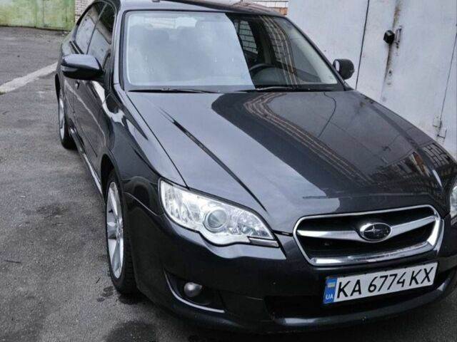 Сірий Субару Легасі, об'ємом двигуна 2 л та пробігом 340 тис. км за 4500 $, фото 1 на Automoto.ua