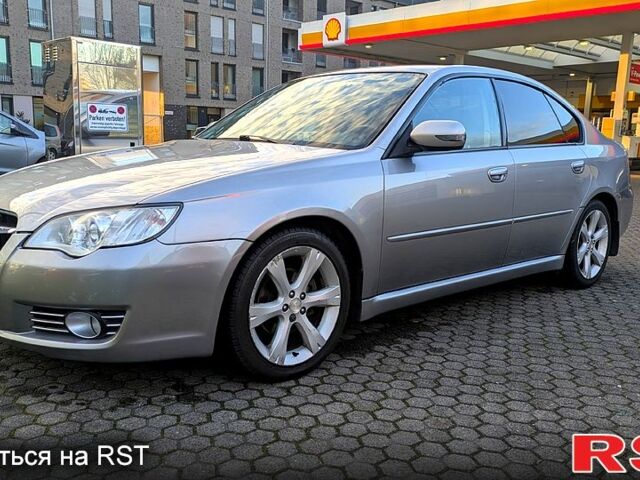 Серый Субару Легаси, объемом двигателя 2 л и пробегом 257 тыс. км за 5700 $, фото 1 на Automoto.ua
