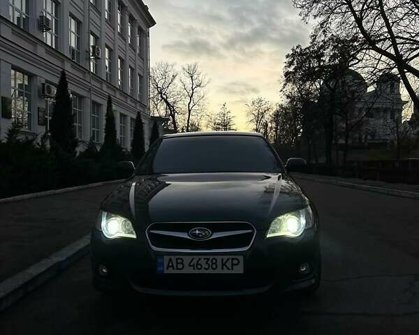 Серый Субару Легаси, объемом двигателя 2 л и пробегом 190 тыс. км за 5600 $, фото 1 на Automoto.ua