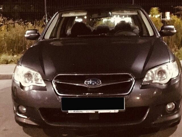 Сірий Субару Легасі, об'ємом двигуна 1.99 л та пробігом 242 тис. км за 5500 $, фото 1 на Automoto.ua