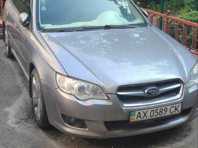 Серый Субару Легаси, объемом двигателя 2 л и пробегом 130 тыс. км за 6039 $, фото 1 на Automoto.ua