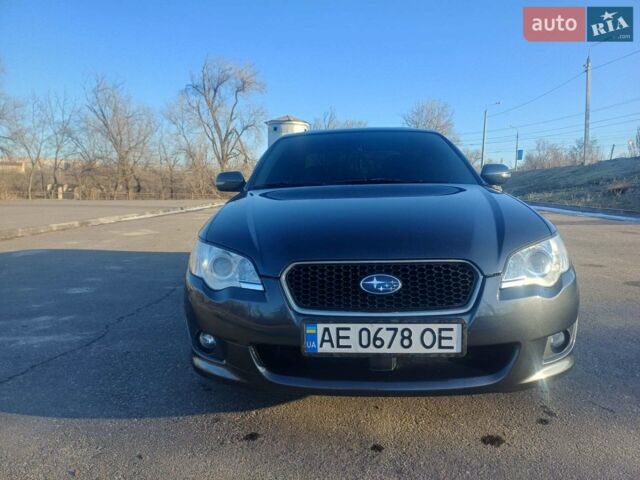 Серый Субару Легаси, объемом двигателя 2 л и пробегом 184 тыс. км за 6300 $, фото 1 на Automoto.ua
