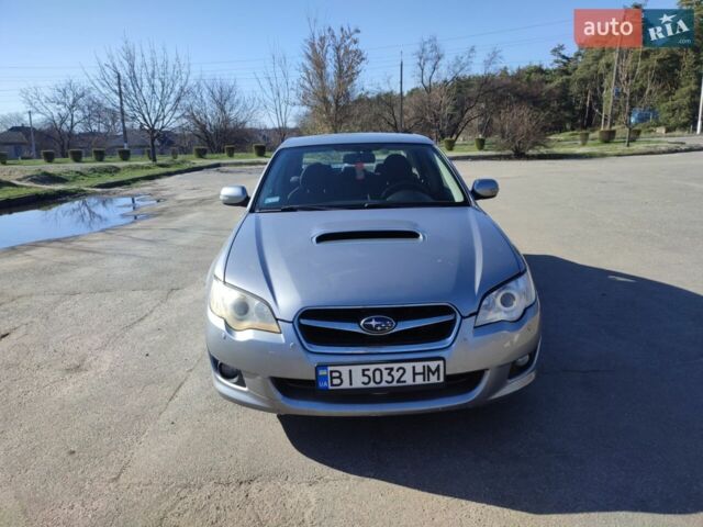 Серый Субару Легаси, объемом двигателя 2 л и пробегом 300 тыс. км за 5900 $, фото 1 на Automoto.ua