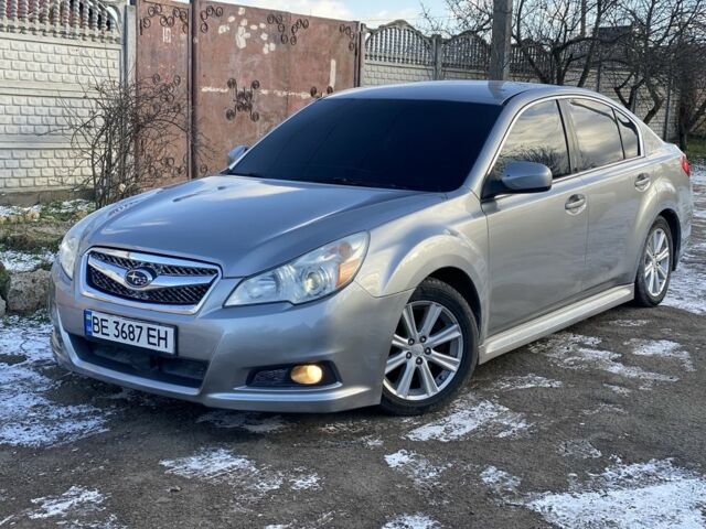 Сірий Субару Легасі, об'ємом двигуна 2.5 л та пробігом 214 тис. км за 7500 $, фото 1 на Automoto.ua