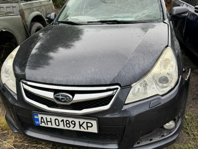 Сірий Субару Легасі, об'ємом двигуна 2 л та пробігом 160 тис. км за 3009 $, фото 1 на Automoto.ua
