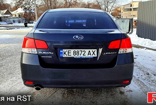 Сірий Субару Легасі, об'ємом двигуна 2.5 л та пробігом 230 тис. км за 7900 $, фото 1 на Automoto.ua