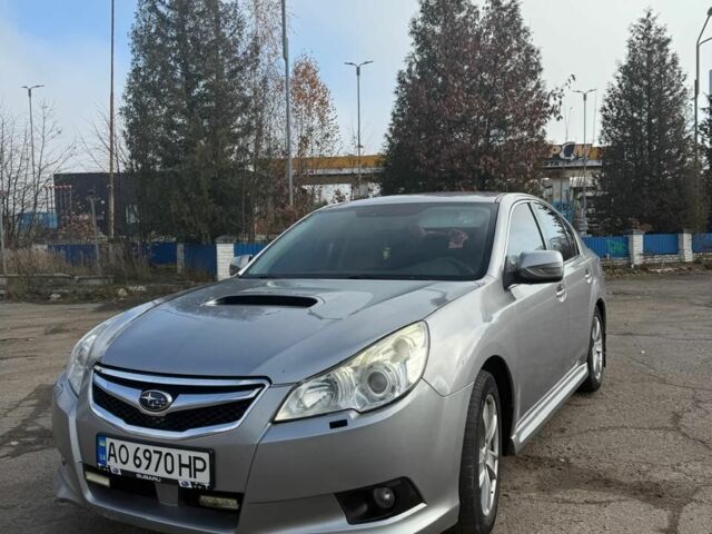 Серый Субару Легаси, объемом двигателя 2 л и пробегом 250 тыс. км за 7500 $, фото 1 на Automoto.ua