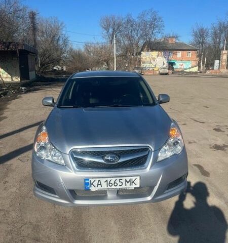 Сірий Субару Легасі, об'ємом двигуна 2.46 л та пробігом 170 тис. км за 9000 $, фото 1 на Automoto.ua