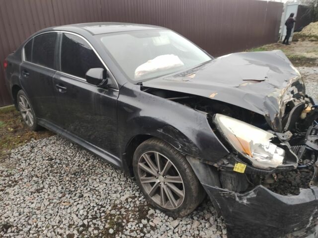 Сірий Субару Легасі, об'ємом двигуна 2.5 л та пробігом 190 тис. км за 3650 $, фото 1 на Automoto.ua