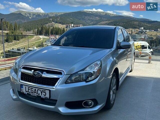 Серый Субару Легаси, объемом двигателя 2.5 л и пробегом 270 тыс. км за 7700 $, фото 1 на Automoto.ua