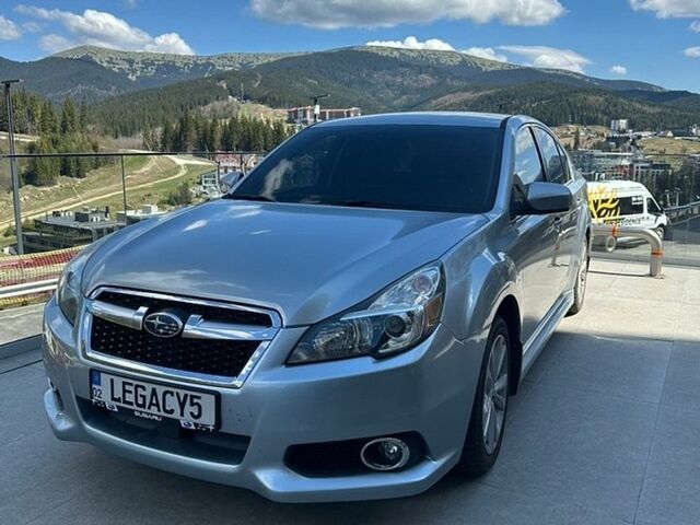 Сірий Субару Легасі, об'ємом двигуна 2.5 л та пробігом 270 тис. км за 7500 $, фото 1 на Automoto.ua