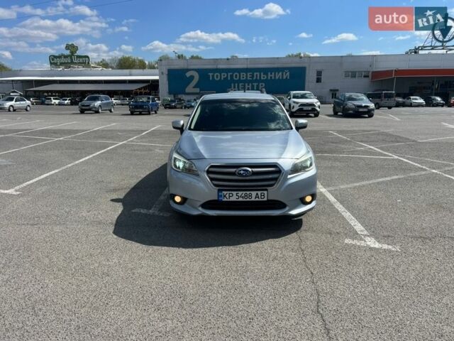 Серый Субару Легаси, объемом двигателя 2.5 л и пробегом 210 тыс. км за 9600 $, фото 1 на Automoto.ua