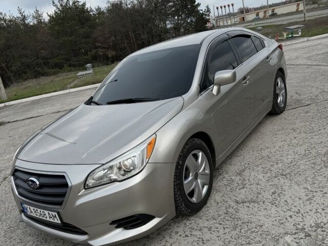 Серый Субару Легаси, объемом двигателя 2.5 л и пробегом 160 тыс. км за 10300 $, фото 1 на Automoto.ua