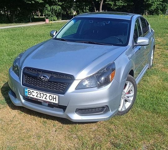 Сірий Субару Легасі, об'ємом двигуна 2.5 л та пробігом 183 тис. км за 8600 $, фото 1 на Automoto.ua