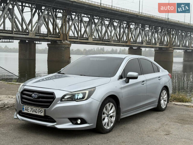 Сірий Субару Легасі, об'ємом двигуна 2.5 л та пробігом 120 тис. км за 9900 $, фото 1 на Automoto.ua